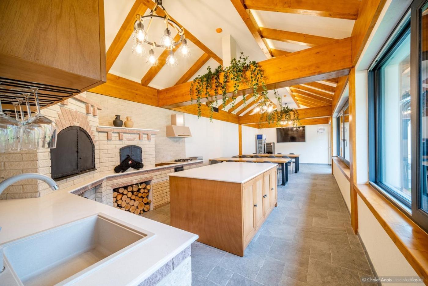 Anais Chalet Campulung Moldovenesc Ngoại thất bức ảnh