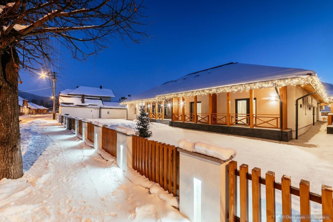 Anais Chalet Campulung Moldovenesc Ngoại thất bức ảnh